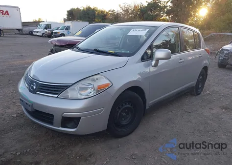2009 Nissan Versa 1.8S из США, поврежденный, VIN 3N1BC13E79L376663